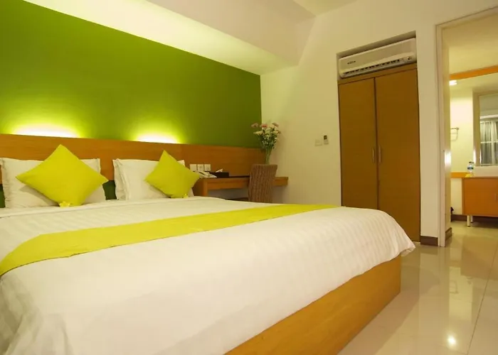 Sunset And Condotel Apartahotel
