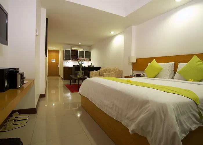Sunset And Condotel
